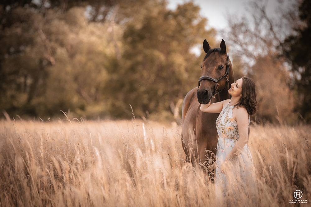 Portrait Pferd und Mensch